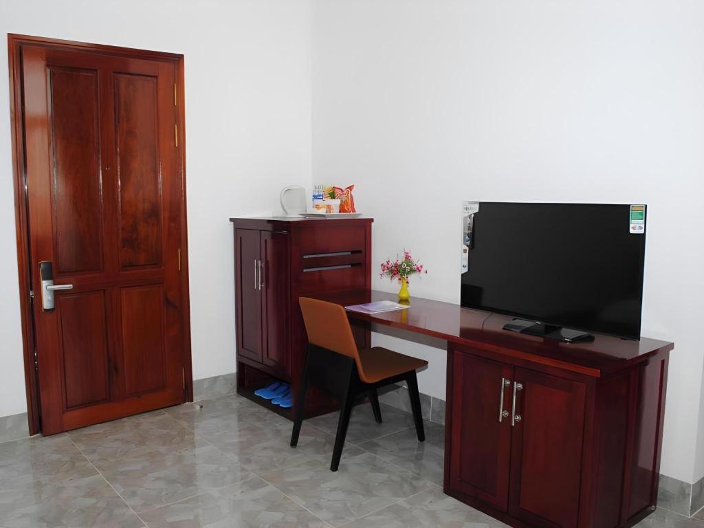 Tran Vinh Hotel Bac Lieu Экстерьер фото